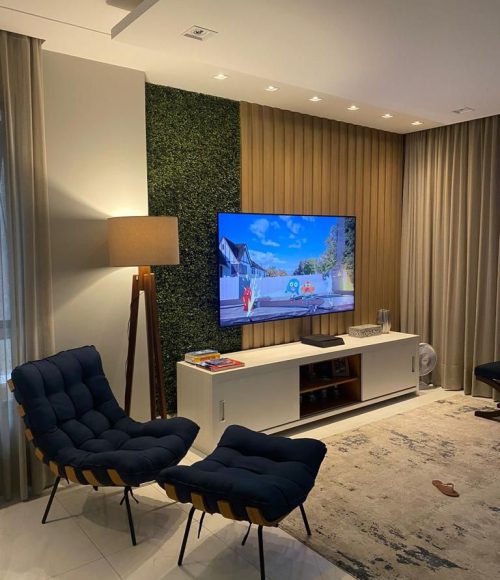 Painel Ripado e Jardim Vertical